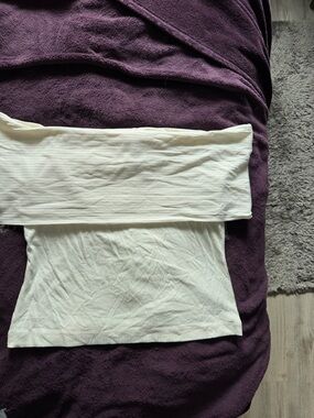 SPANX Cream Ribbed Off-Shoulder Crop Top